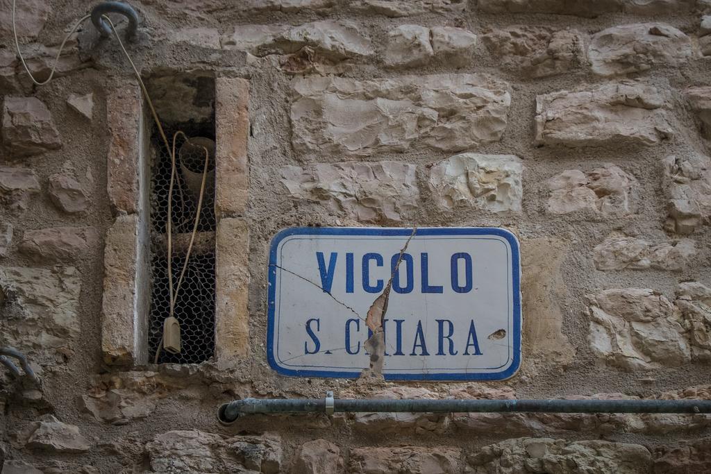 Appartamenti Turistici Vicolo S. Chiara Sassoferrato Экстерьер фото